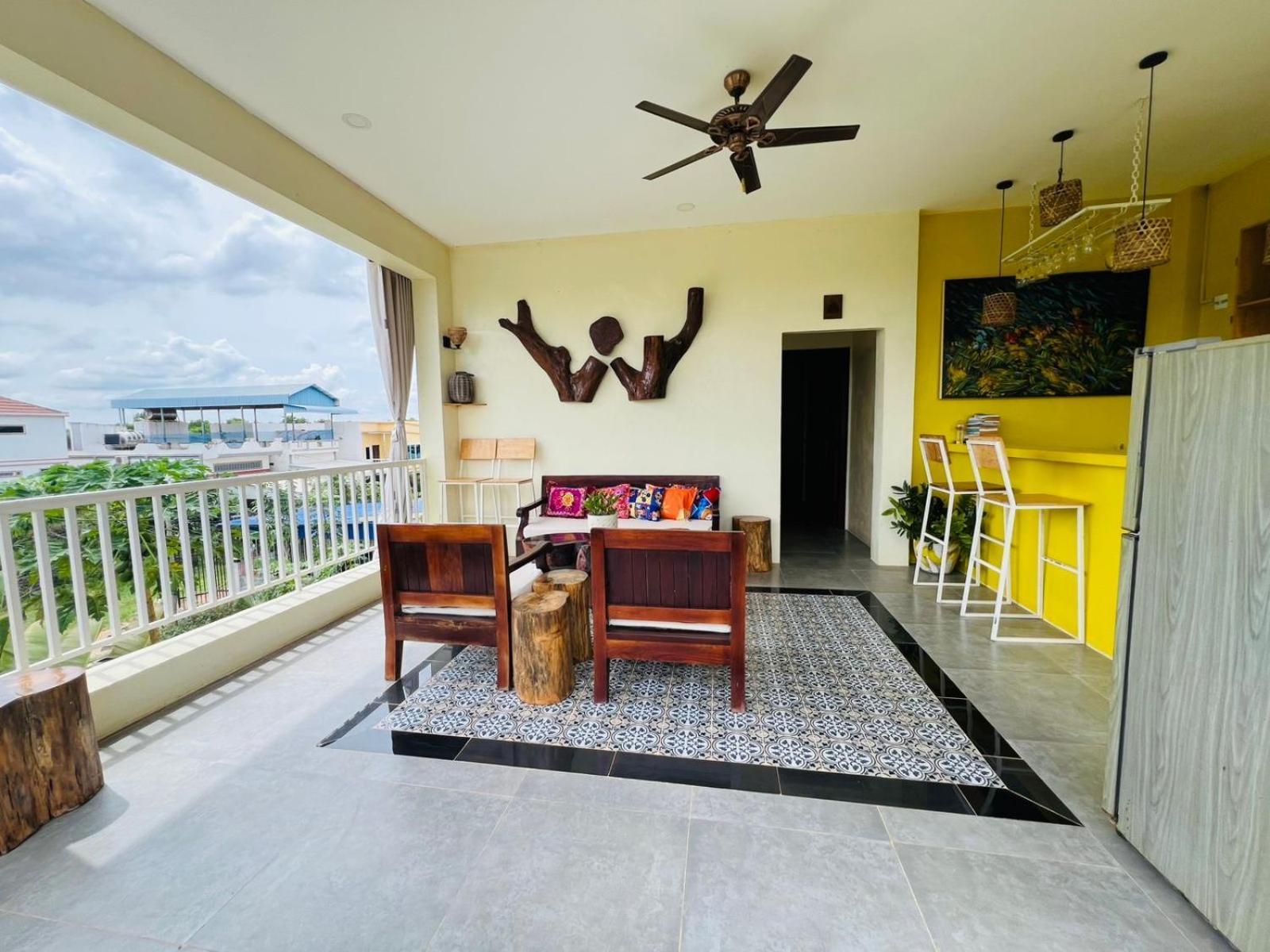 Homestay Yellow Natural House سيام ريب المظهر الخارجي الصورة