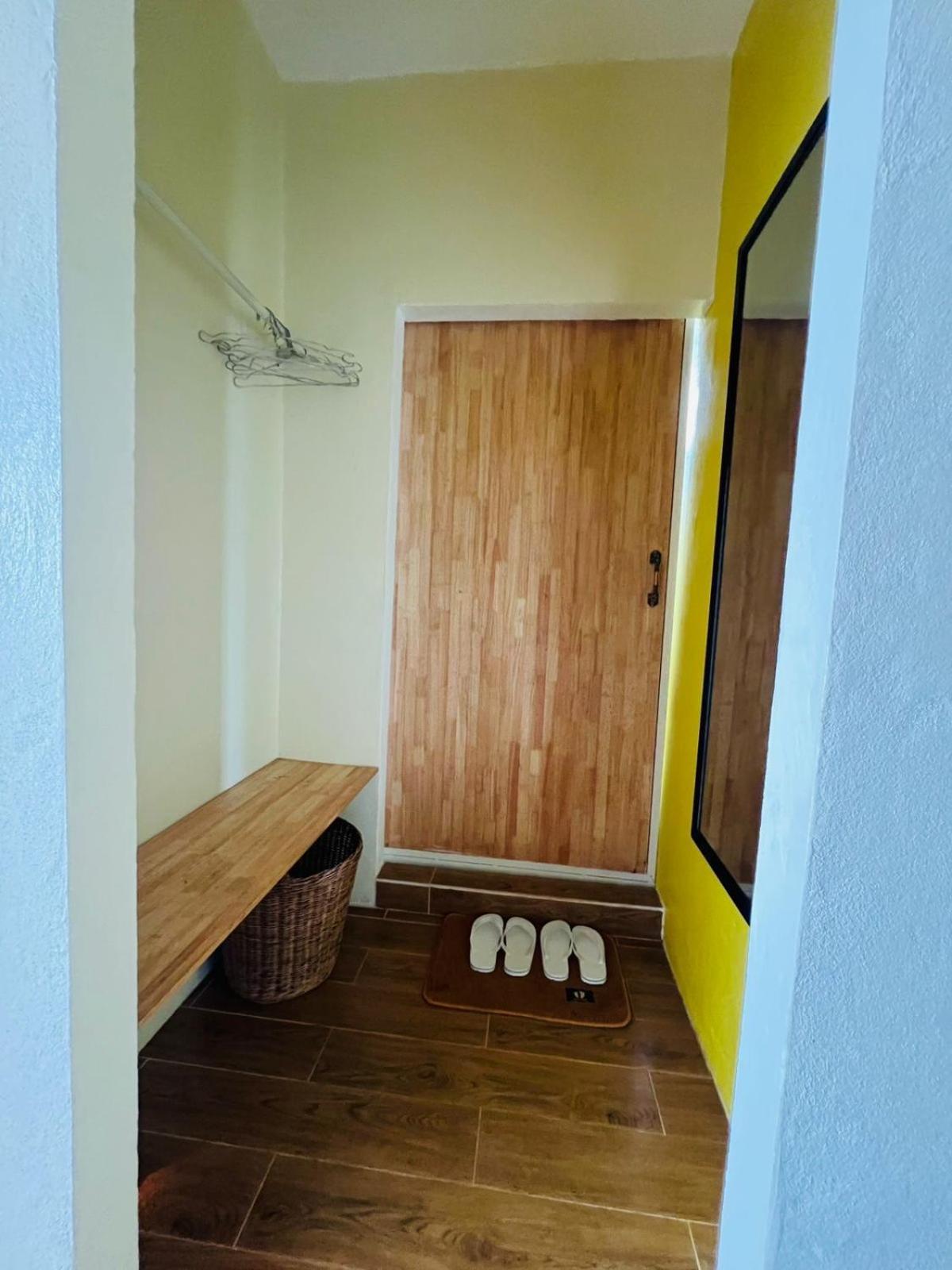 Homestay Yellow Natural House سيام ريب المظهر الخارجي الصورة