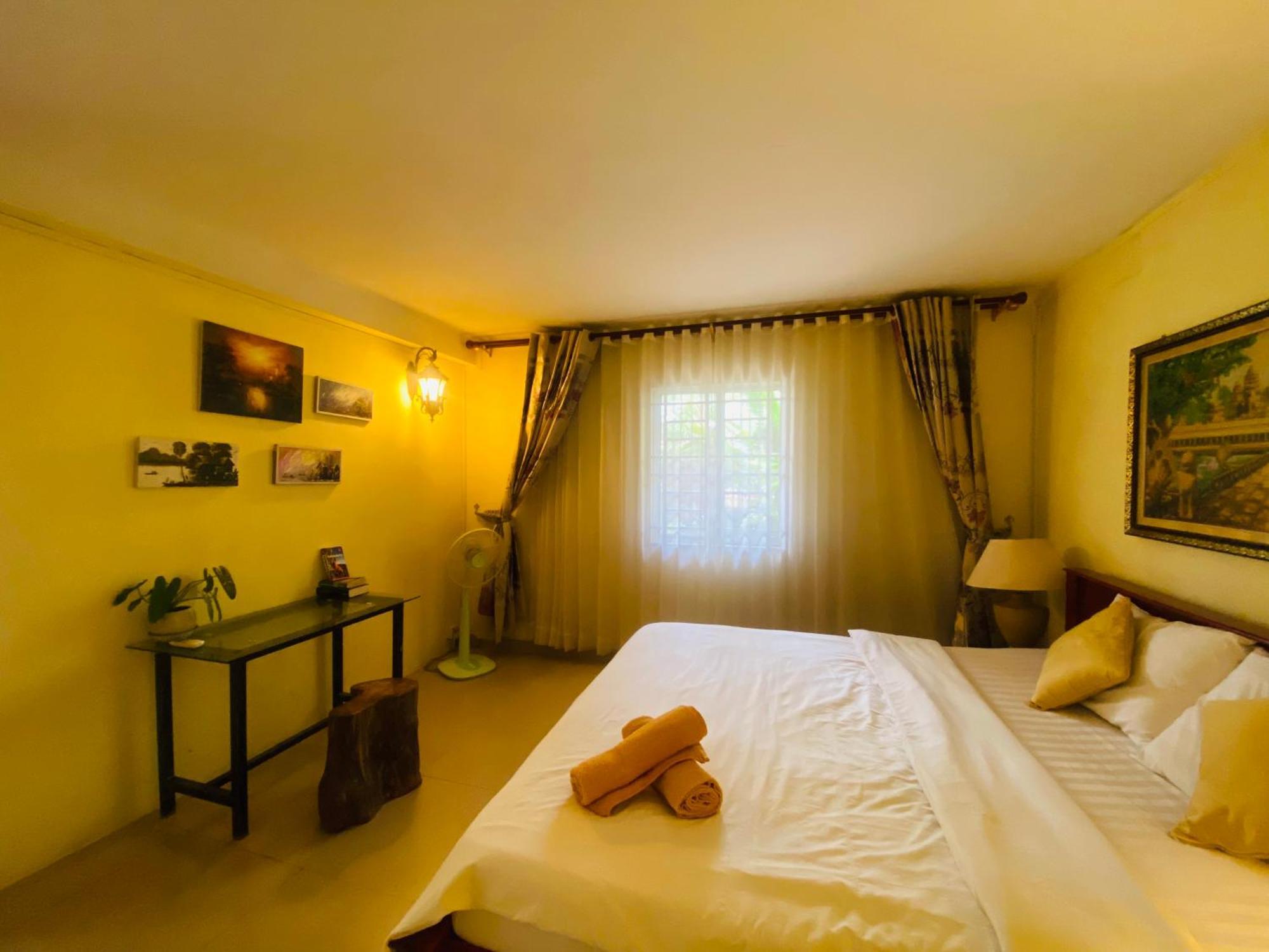 Homestay Yellow Natural House سيام ريب المظهر الخارجي الصورة